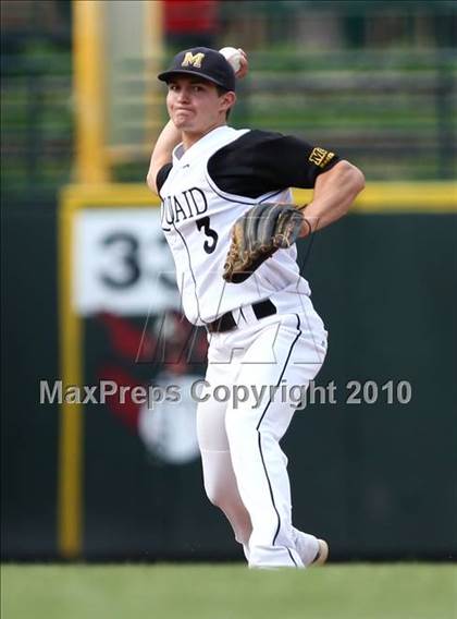 Thumbnail 3 in Webster Thomas vs. McQuaid Jesuit (Section 5 Class AA Final) photogallery.