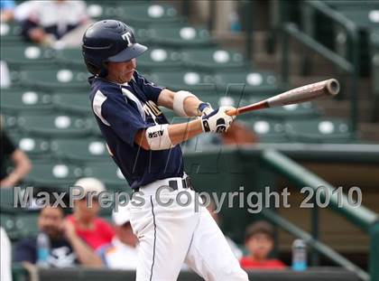 Thumbnail 2 in Webster Thomas vs. McQuaid Jesuit (Section 5 Class AA Final) photogallery.