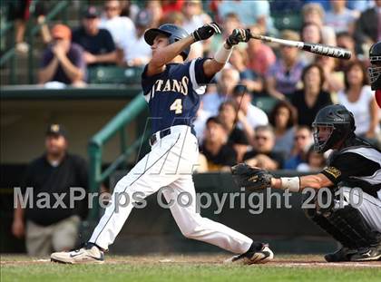 Thumbnail 3 in Webster Thomas vs. McQuaid Jesuit (Section 5 Class AA Final) photogallery.