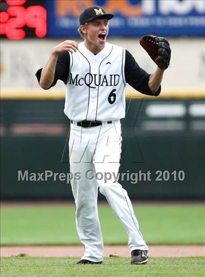 Thumbnail 1 in Webster Thomas vs. McQuaid Jesuit (Section 5 Class AA Final) photogallery.