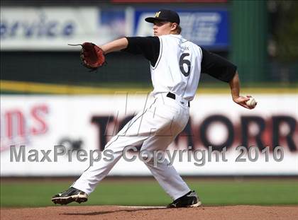 Thumbnail 1 in Webster Thomas vs. McQuaid Jesuit (Section 5 Class AA Final) photogallery.