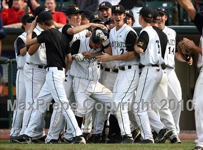Thumbnail 2 in Webster Thomas vs. McQuaid Jesuit (Section 5 Class AA Final) photogallery.