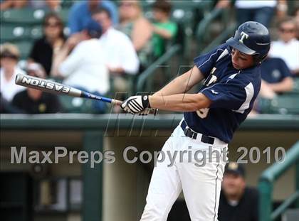 Thumbnail 2 in Webster Thomas vs. McQuaid Jesuit (Section 5 Class AA Final) photogallery.