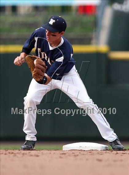Thumbnail 2 in Webster Thomas vs. McQuaid Jesuit (Section 5 Class AA Final) photogallery.