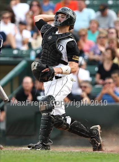 Thumbnail 2 in Webster Thomas vs. McQuaid Jesuit (Section 5 Class AA Final) photogallery.