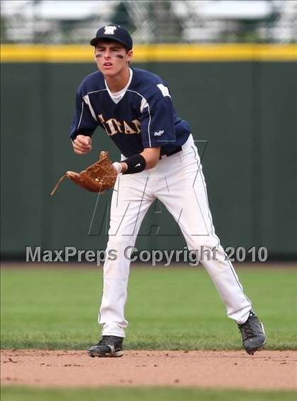 Thumbnail 2 in Webster Thomas vs. McQuaid Jesuit (Section 5 Class AA Final) photogallery.