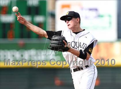 Thumbnail 1 in Webster Thomas vs. McQuaid Jesuit (Section 5 Class AA Final) photogallery.