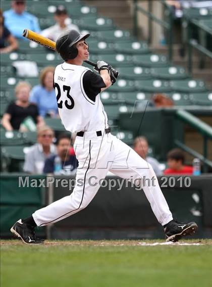 Thumbnail 1 in Webster Thomas vs. McQuaid Jesuit (Section 5 Class AA Final) photogallery.