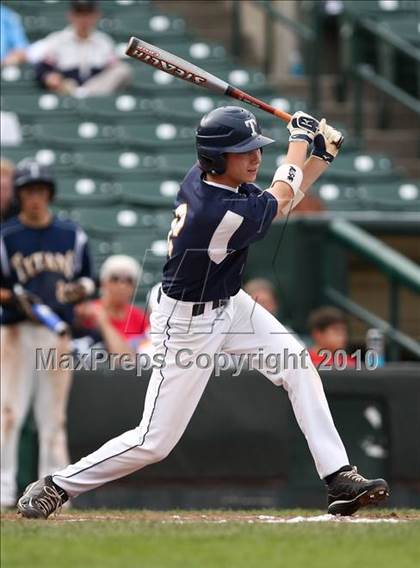 Thumbnail 2 in Webster Thomas vs. McQuaid Jesuit (Section 5 Class AA Final) photogallery.