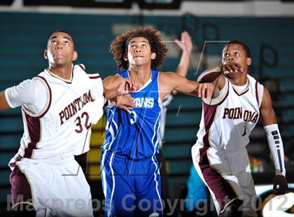 Thumbnail 1 in Chula Vista vs. Point Loma (Eagle Invitational) photogallery.