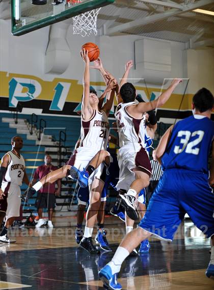 Thumbnail 1 in Chula Vista vs. Point Loma (Eagle Invitational) photogallery.