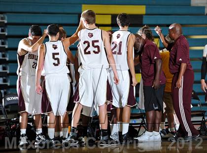 Thumbnail 2 in Chula Vista vs. Point Loma (Eagle Invitational) photogallery.