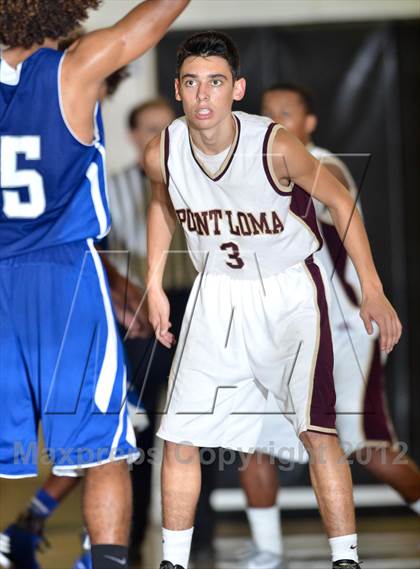 Thumbnail 2 in Chula Vista vs. Point Loma (Eagle Invitational) photogallery.