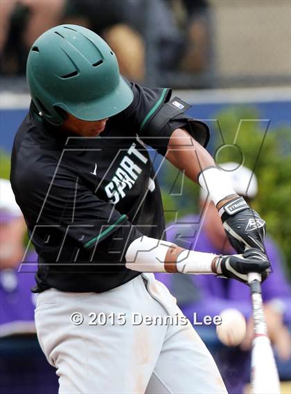 Thumbnail 2 in College Park vs. De La Salle photogallery.