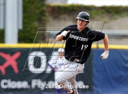 Thumbnail 1 in College Park vs. De La Salle photogallery.