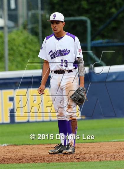 Thumbnail 3 in College Park vs. De La Salle photogallery.