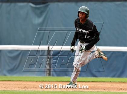Thumbnail 1 in College Park vs. De La Salle photogallery.