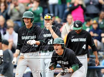 Thumbnail 3 in College Park vs. De La Salle photogallery.