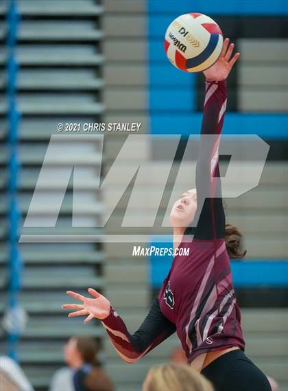 Thumbnail 3 in Estrella Foothills vs Odyssey Institute (Wolves Classic) photogallery.