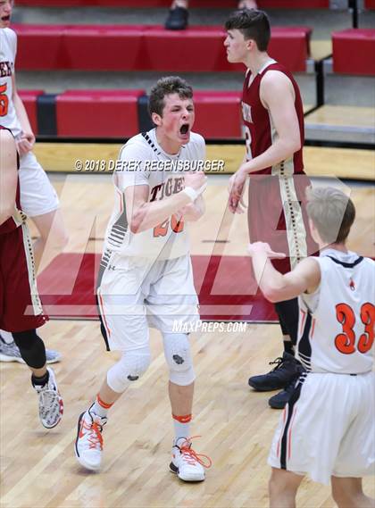 Thumbnail 3 in Faith Christian vs Sterling (CHSAA 3A Consolation) photogallery.