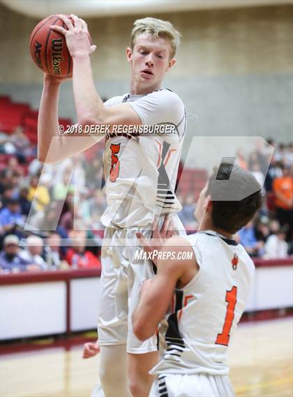 Thumbnail 3 in Faith Christian vs Sterling (CHSAA 3A Consolation) photogallery.