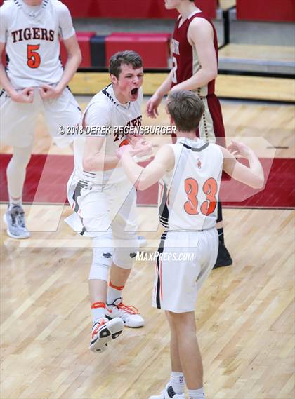 Thumbnail 1 in Faith Christian vs Sterling (CHSAA 3A Consolation) photogallery.