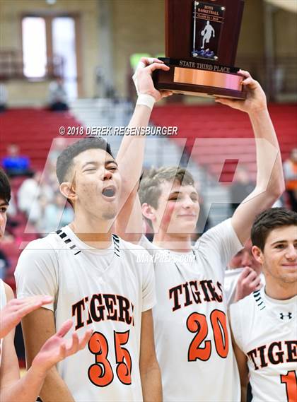 Thumbnail 1 in Faith Christian vs Sterling (CHSAA 3A Consolation) photogallery.