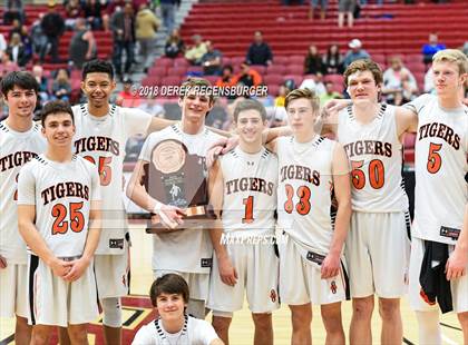 Thumbnail 1 in Faith Christian vs Sterling (CHSAA 3A Consolation) photogallery.