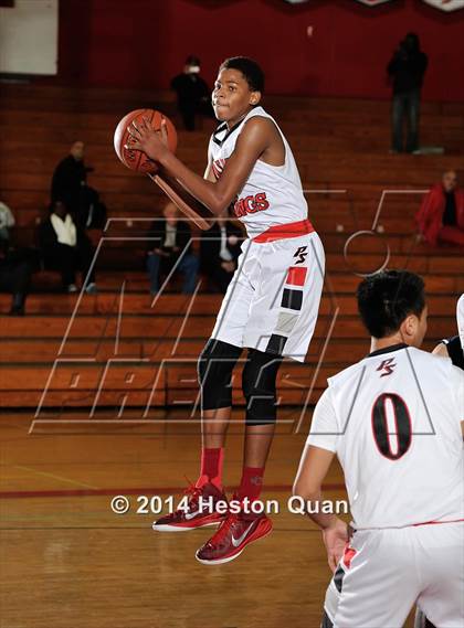 Thumbnail 3 in Palm Springs vs. Crescenta Valley (MaxPreps Holiday Classic) photogallery.