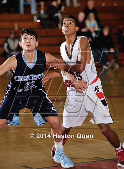 Thumbnail 2 in Palm Springs vs. Crescenta Valley (MaxPreps Holiday Classic) photogallery.