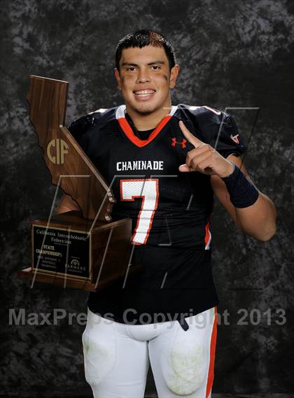 Thumbnail 3 in Chaminade (CIF State D2 Awards) photogallery.