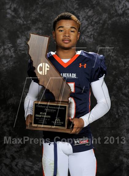 Thumbnail 1 in Chaminade (CIF State D2 Awards) photogallery.