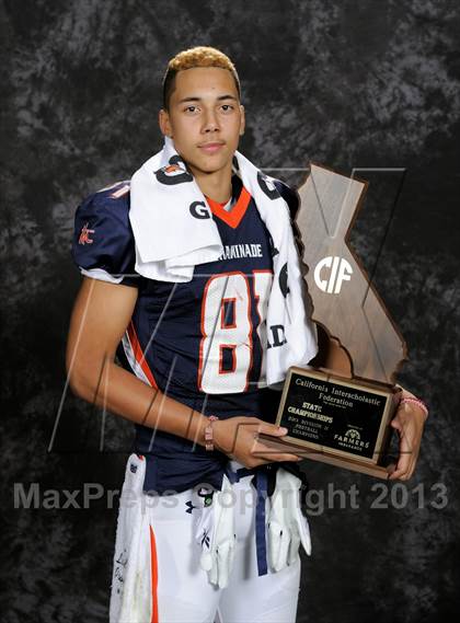 Thumbnail 2 in Chaminade (CIF State D2 Awards) photogallery.