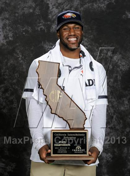 Thumbnail 1 in Chaminade (CIF State D2 Awards) photogallery.