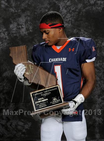 Thumbnail 3 in Chaminade (CIF State D2 Awards) photogallery.