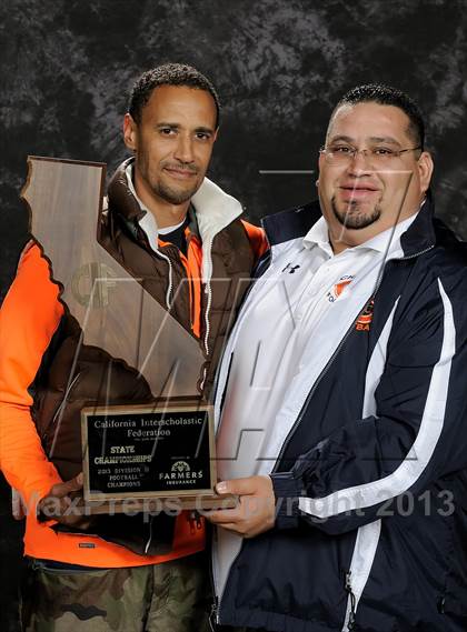 Thumbnail 2 in Chaminade (CIF State D2 Awards) photogallery.