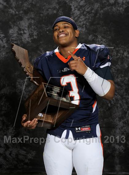Thumbnail 3 in Chaminade (CIF State D2 Awards) photogallery.