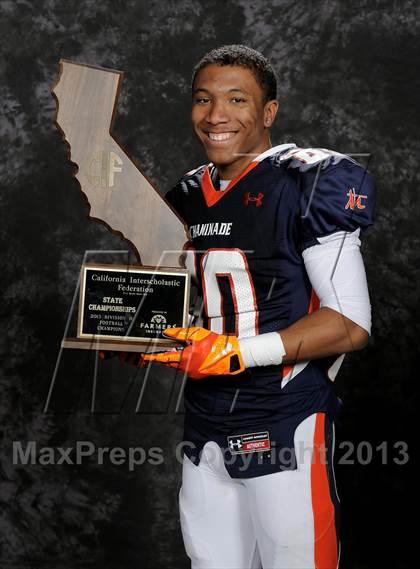 Thumbnail 2 in Chaminade (CIF State D2 Awards) photogallery.