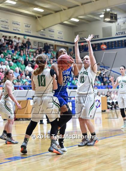 Thumbnail 2 in Valley Springs vs. Paris (AAA 3A State Playoff) photogallery.