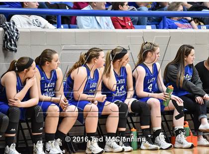 Thumbnail 2 in Valley Springs vs. Paris (AAA 3A State Playoff) photogallery.