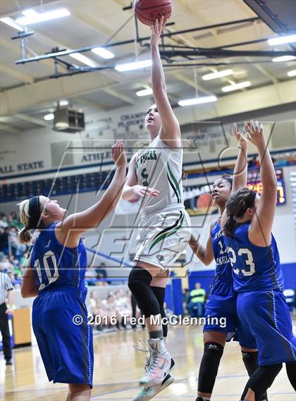 Thumbnail 1 in Valley Springs vs. Paris (AAA 3A State Playoff) photogallery.