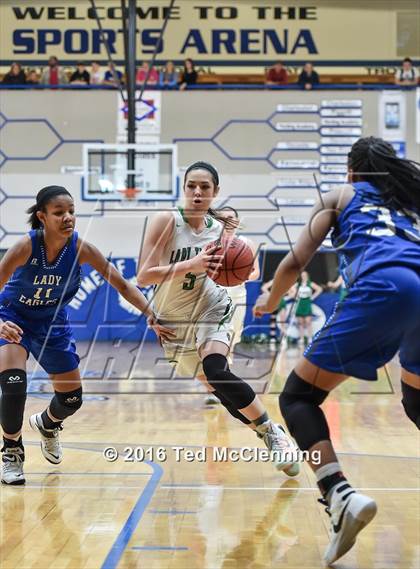 Thumbnail 2 in Valley Springs vs. Paris (AAA 3A State Playoff) photogallery.