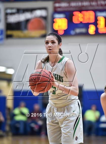 Thumbnail 3 in Valley Springs vs. Paris (AAA 3A State Playoff) photogallery.