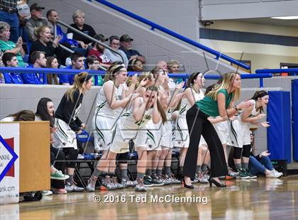 Thumbnail 3 in Valley Springs vs. Paris (AAA 3A State Playoff) photogallery.