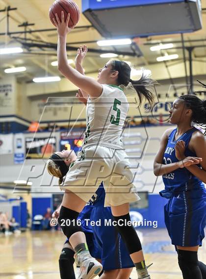 Thumbnail 3 in Valley Springs vs. Paris (AAA 3A State Playoff) photogallery.