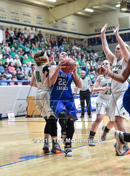Thumbnail 1 in Valley Springs vs. Paris (AAA 3A State Playoff) photogallery.
