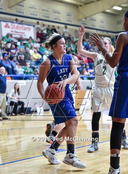 Thumbnail 2 in Valley Springs vs. Paris (AAA 3A State Playoff) photogallery.