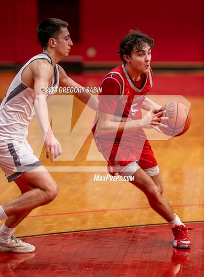 Thumbnail 3 in St. Andrew's vs Darrow (St. Andrews Holiday Classic) photogallery.