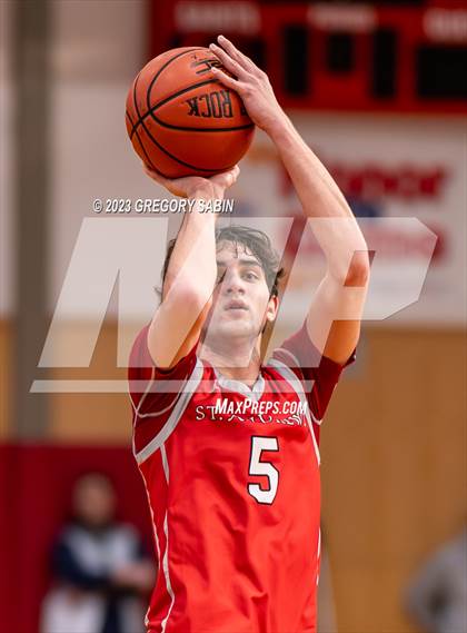 Thumbnail 1 in St. Andrew's vs Darrow (St. Andrews Holiday Classic) photogallery.