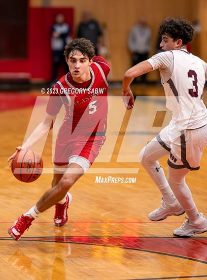 Thumbnail 1 in St. Andrew's vs Darrow (St. Andrews Holiday Classic) photogallery.